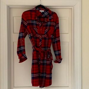 Grace & Lace Flannel Long Sleeve Dress - Large